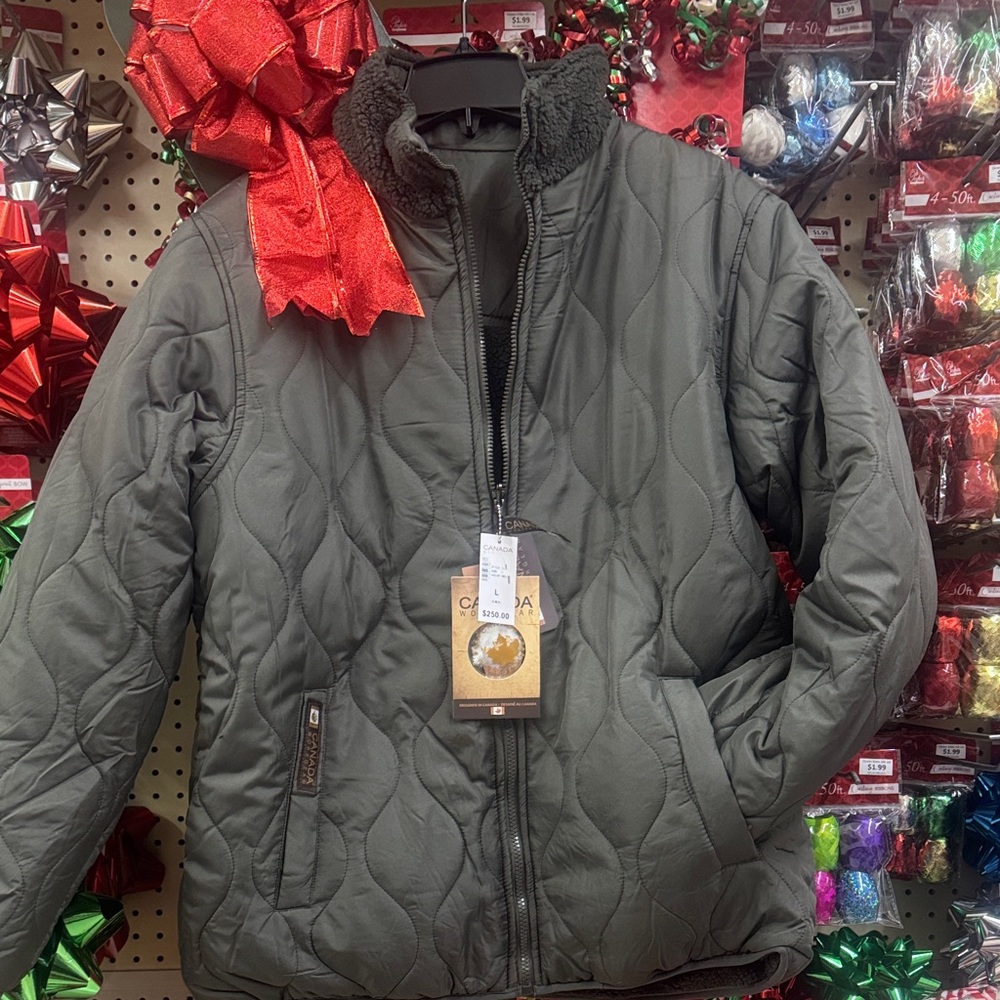 Canada Work gear Unisex Quilted Puffer Jacket - Olive Women’s Large, Men’s med